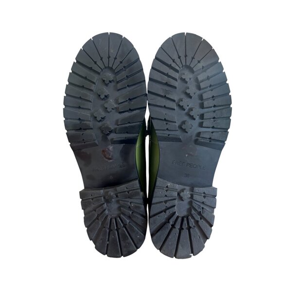 FREE PEOPLE GREEN LEATHER CHUNKY PENNY LOAFERS SIZE 8/38 LIKE NEW - Picture 6 of 6